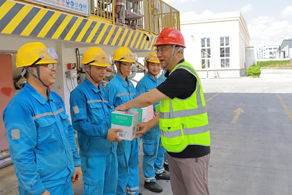 集團(tuán)黨委委員、總經(jīng)濟(jì)師丁鋒到廣西調(diào)研并開(kāi)...